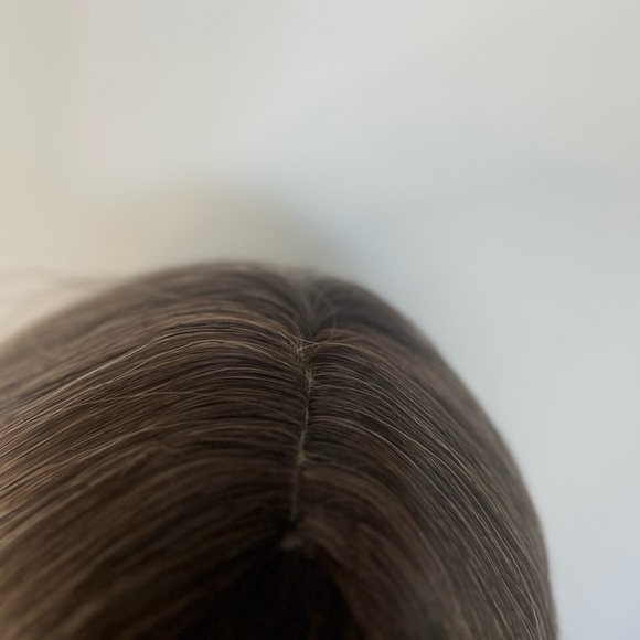 Balayage dark Roots Medium ash Blonde with bangs Wig 22 Inch - Picture 5 of 5